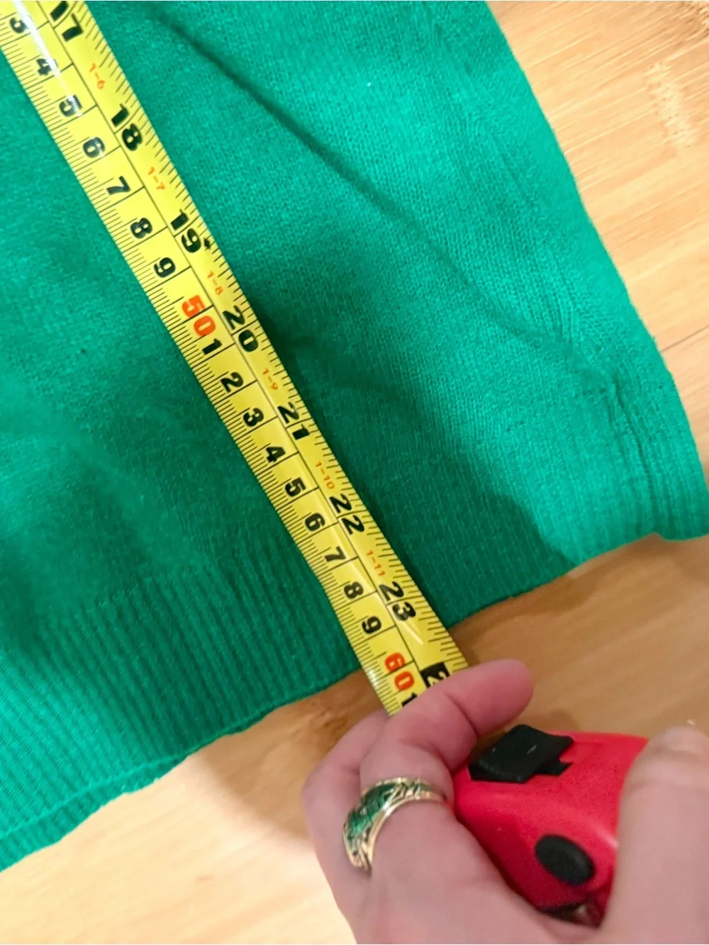 J. Crew 90% Wool / 10% Cashmere Sleeveless V-Neck Knit Top Sweater Vest Green
